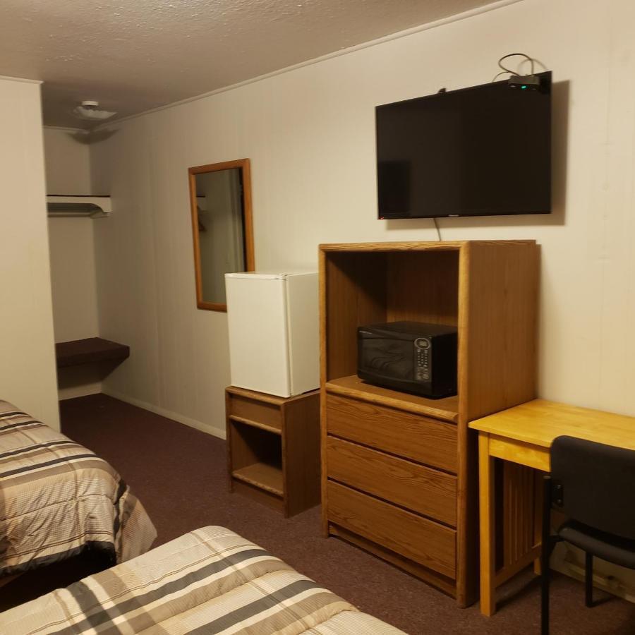 The Buzzards Nest Motel Lamar Exterior photo